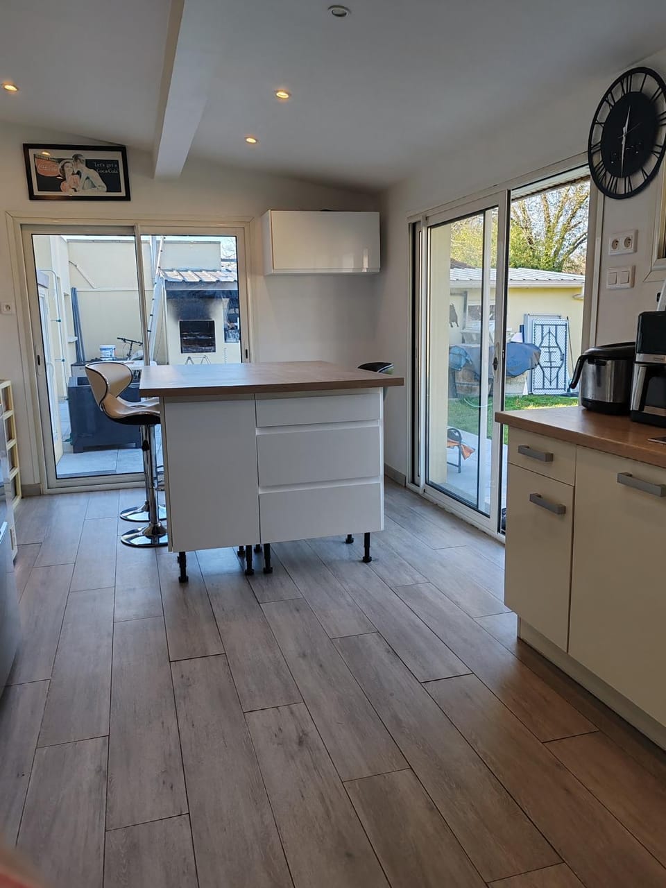 Communal kitchen, kitchen