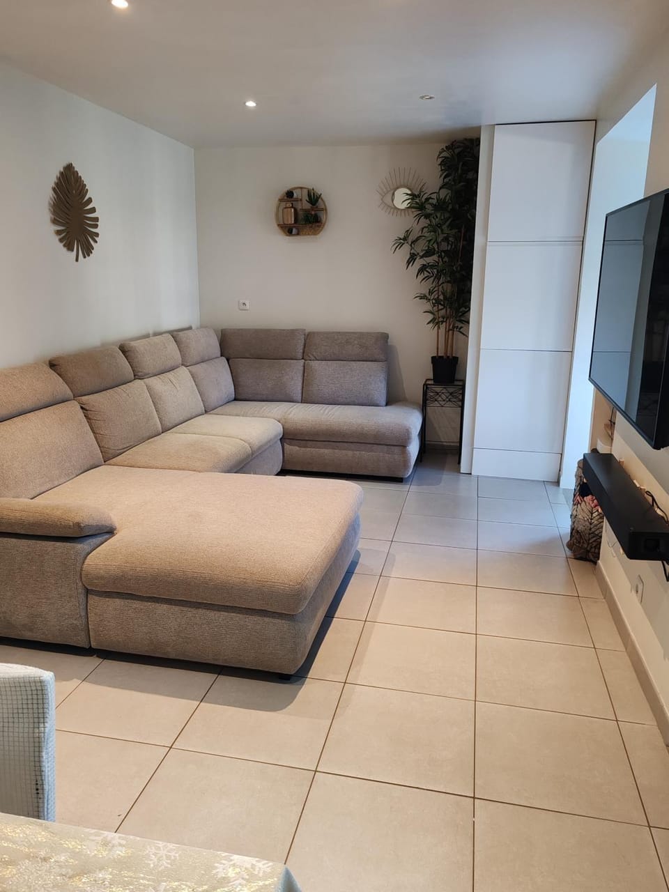 TV and multimedia, Living room