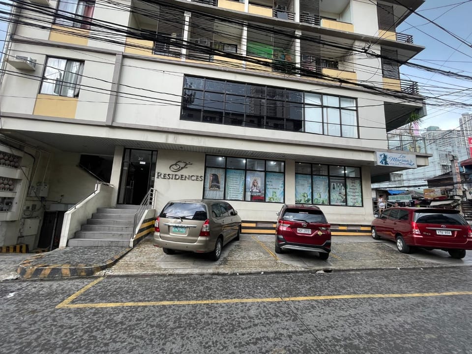 Property building, Neighbourhood, Street view