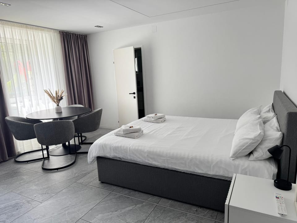 Hagenauer House Apartment in Vienna