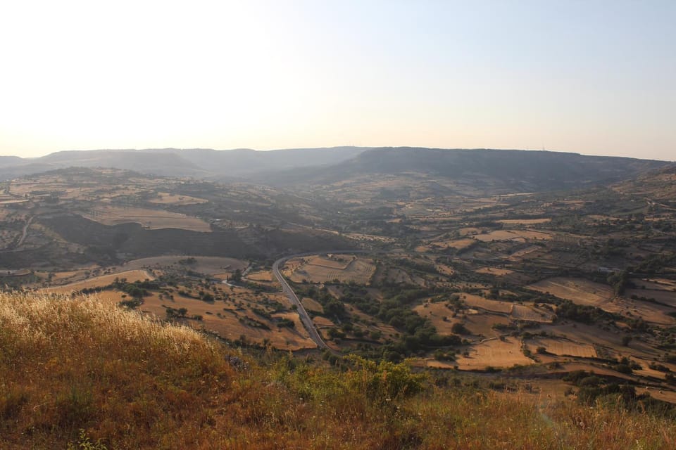 Nearby landmark, Natural landscape