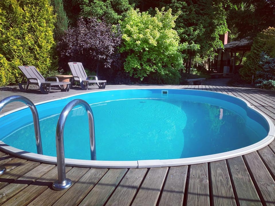 Day, Pool view, Swimming pool, sunbed