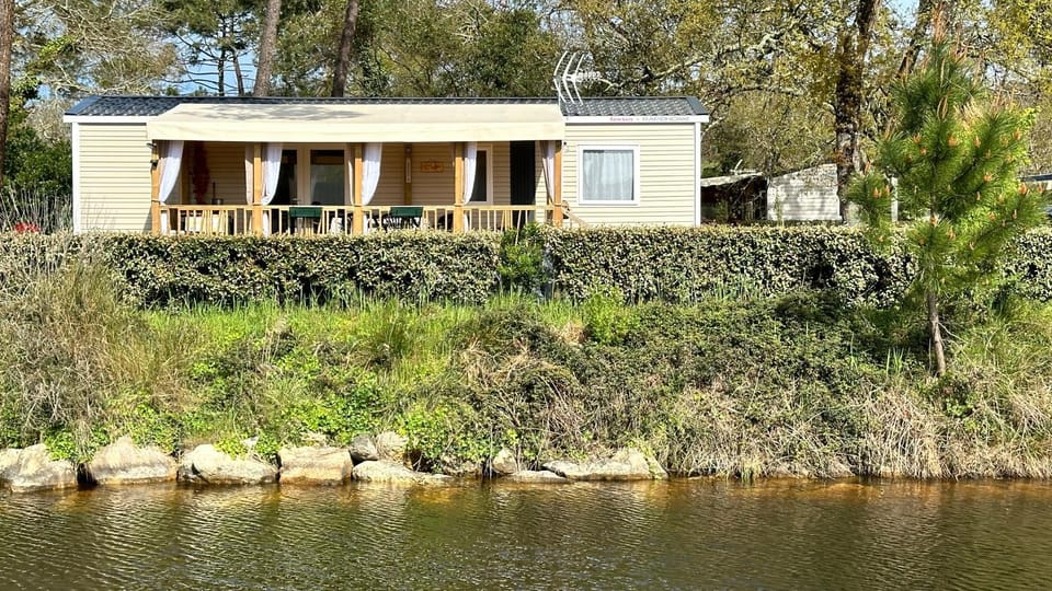 Property building, Lake view