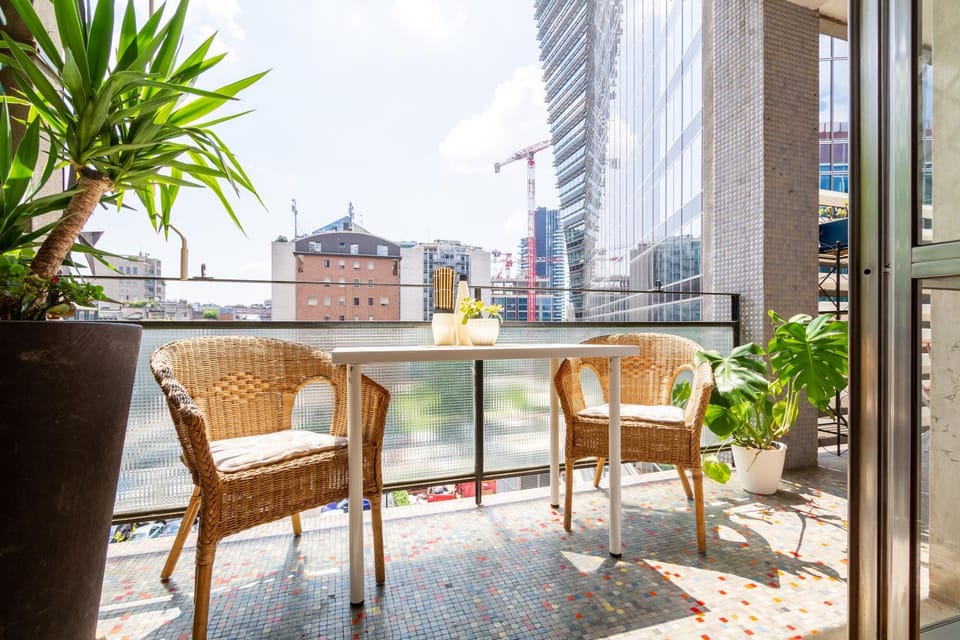 Palazzo Lombardia - Central Station - BigHome Apartment in Milan