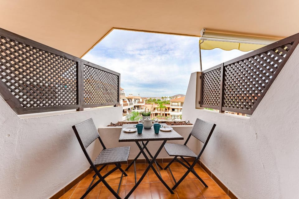 APARTAMENTO CON PISCINA GOLF DEL SUR Apartment in Abona