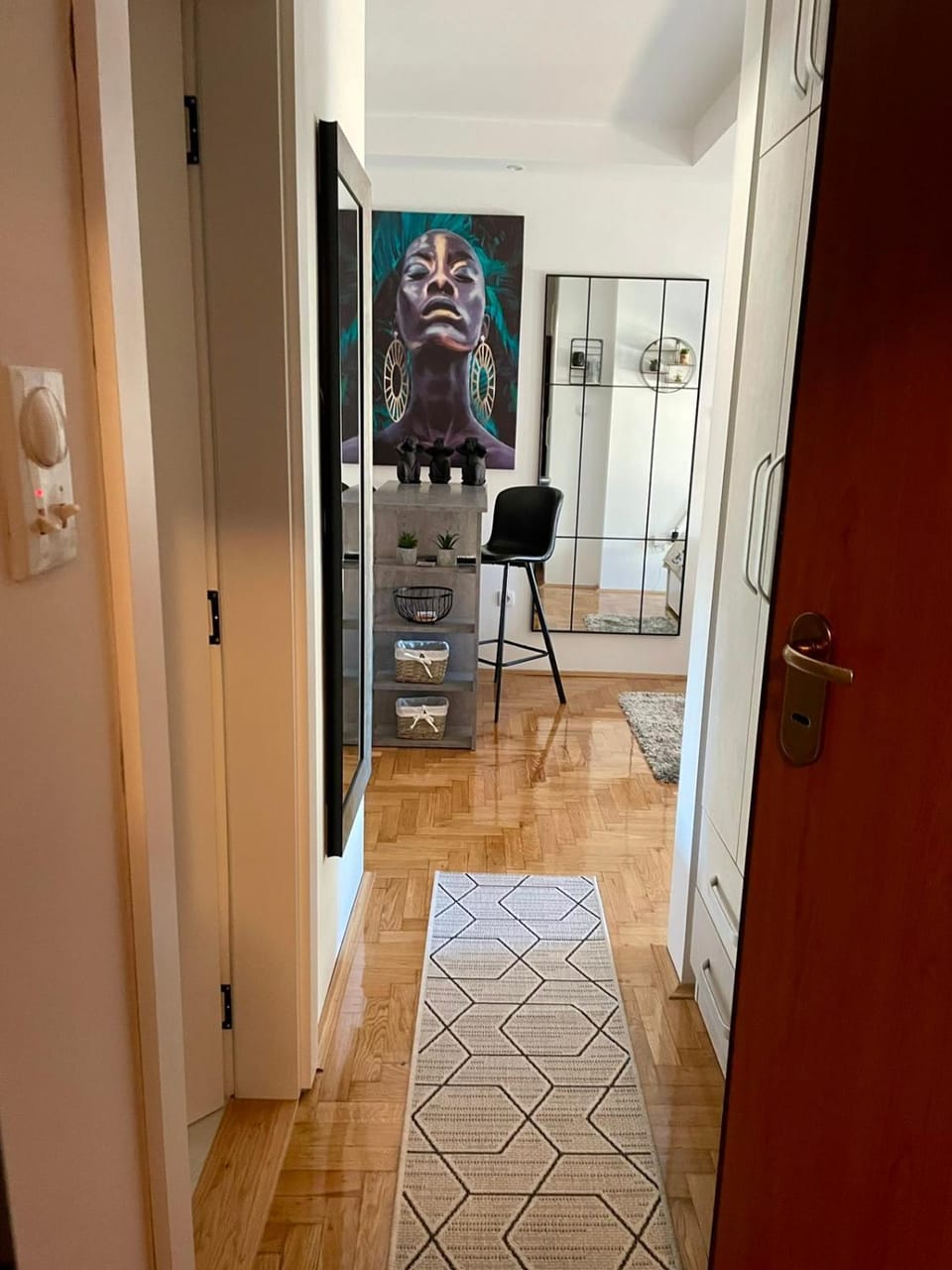 Photo of the whole room