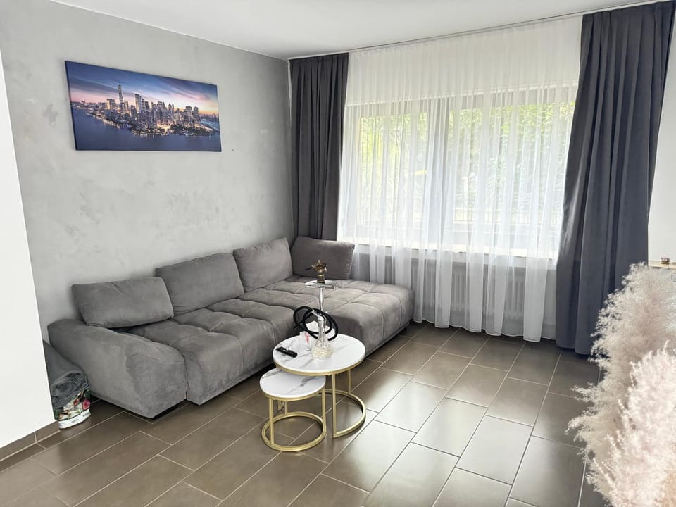 Ferien-Villa direkt am Rhein Sauna/Whirlpool Villa in North Rhine-Westphalia