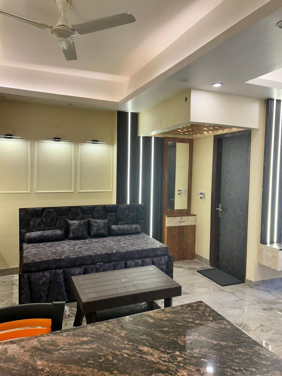 Tripur Sundari Nilaya Apartment in Uttar Pradesh