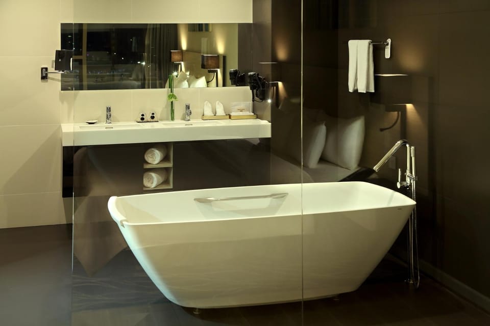 Bathroom, Bath