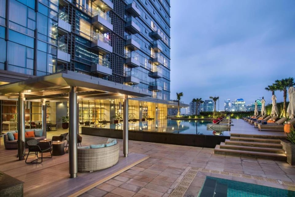 Pool view, Swimming pool
