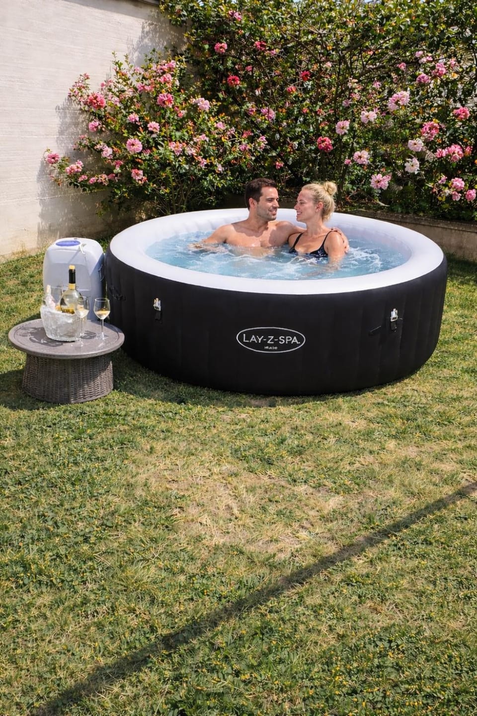 Hot Tub, Swimming pool