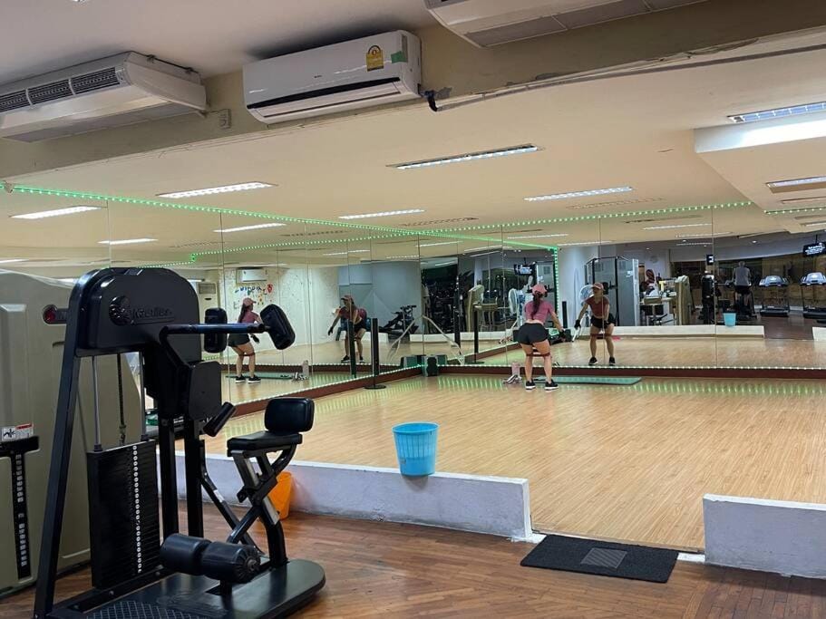 641 Mountain View 2 minutes walk to one Nimman Maya Apartment in Chiang Mai