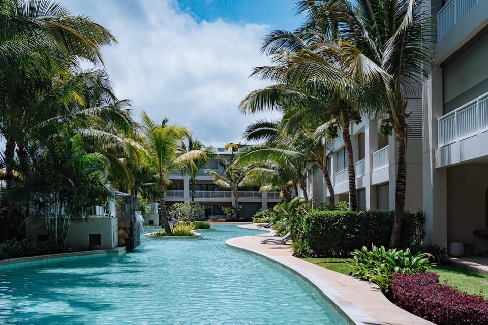 Property building, Garden view, Swimming pool