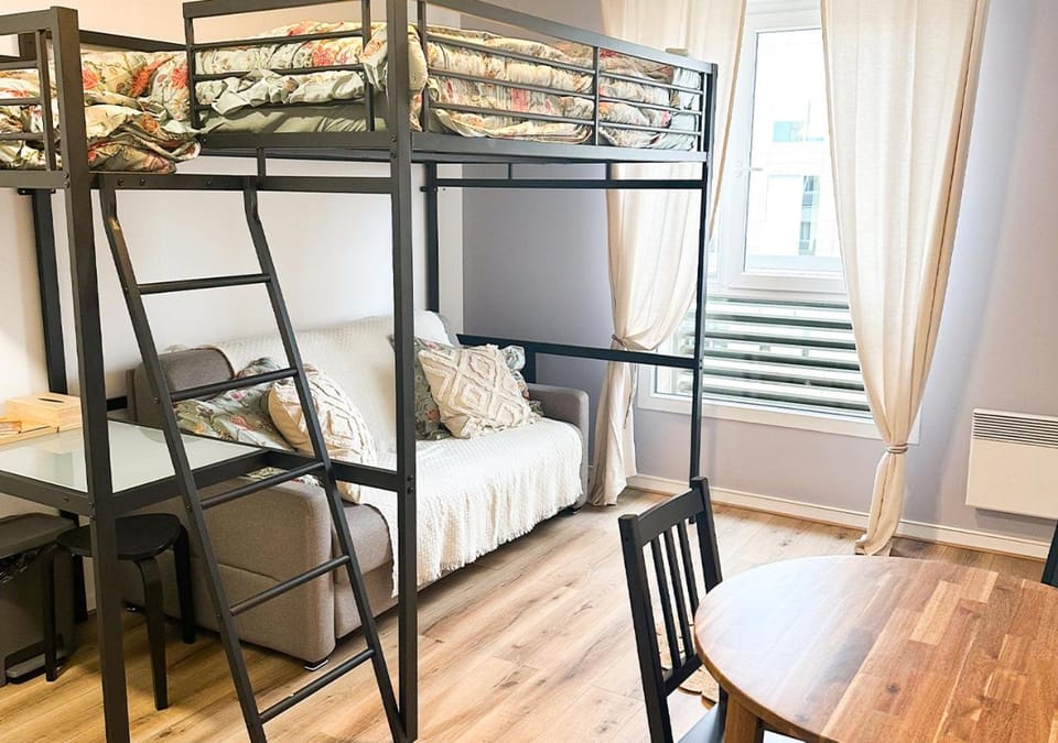 Studio Montévrain RER Apartment in Île-de-France