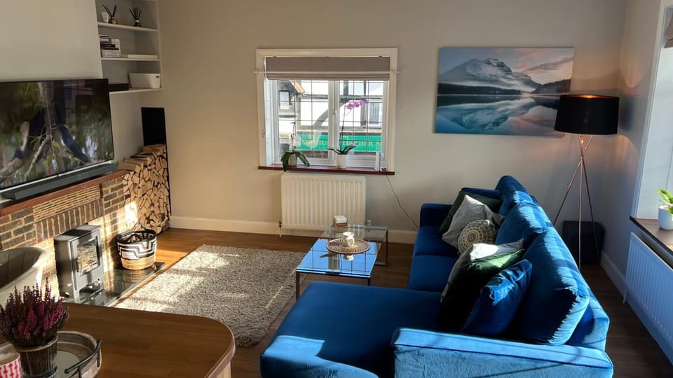 Cosy Corner Apartment in Chichester District