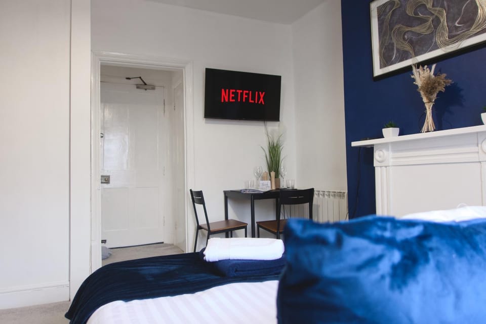 Studio apartment - The Sapphire Apartment in Cheltenham