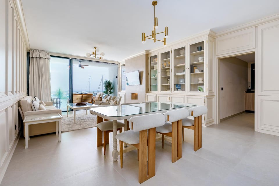 241 Puerto Banus Marbella Front Line Apartment in Marbella