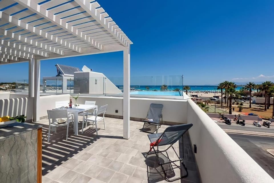 Patio, View (from property/room), Balcony/Terrace, Balcony/Terrace, Sea view, sunbed