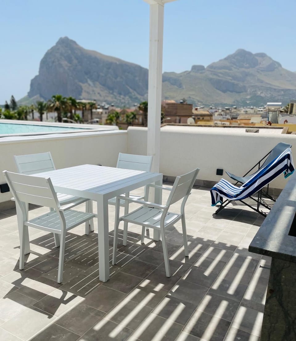 Patio, View (from property/room), Balcony/Terrace, Balcony/Terrace