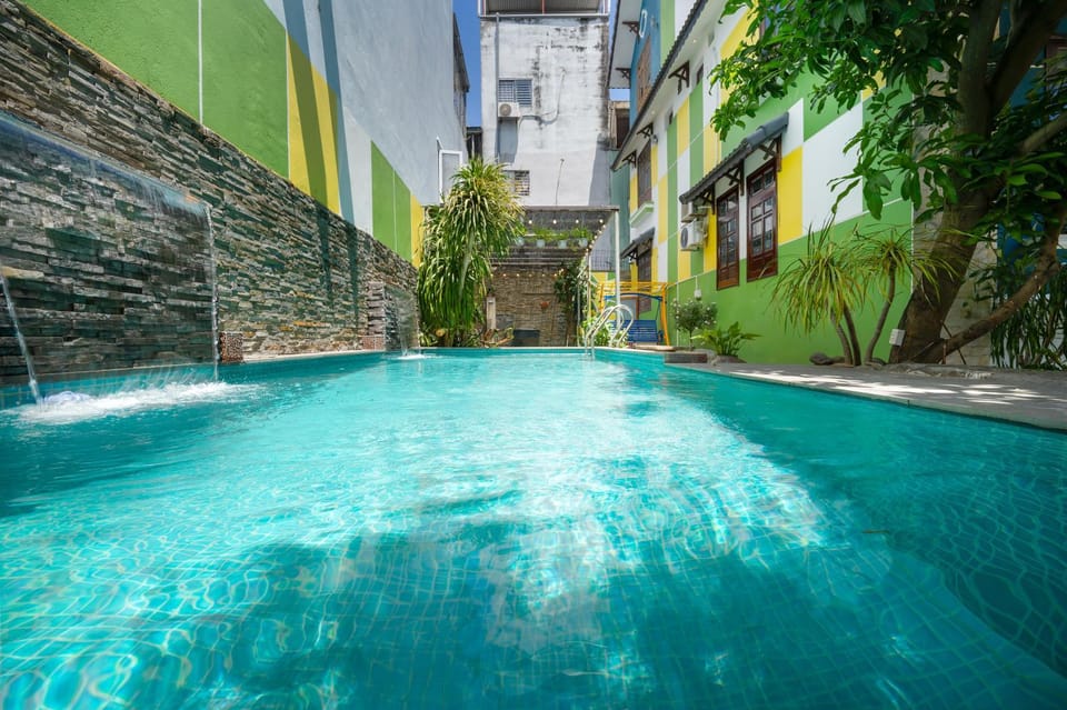 Swimming pool