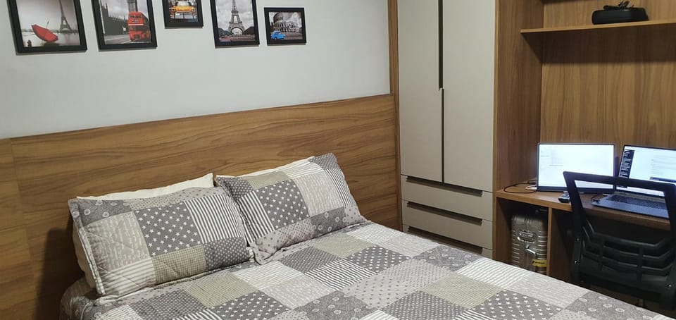 Bed, Bedroom, wardrobe