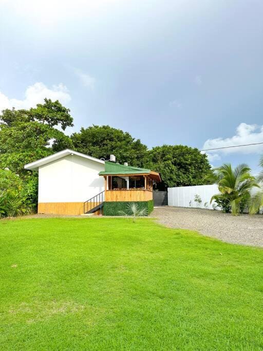 Property building, Garden