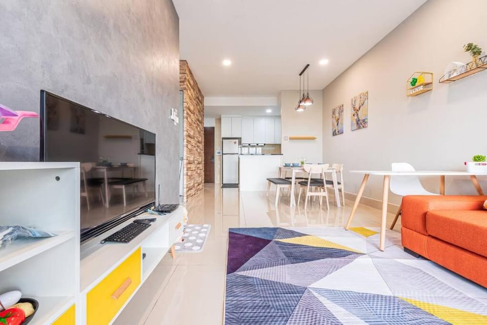 One Residence KL-540m walk to Chan Sow Lin MRT-LRT Interchange Apartment in Federal Territory of Kuala Lumpur