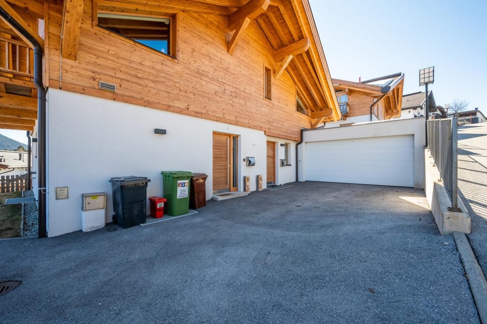 Property building, Day