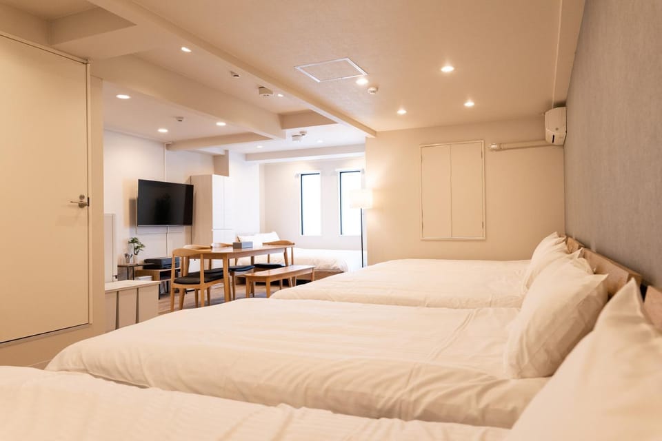 TV and multimedia, Living room, Bedroom