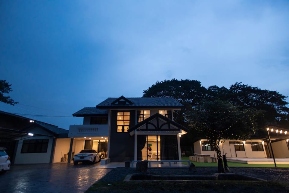 Number3 Poolvilla Bangkok Villa in Bangkok