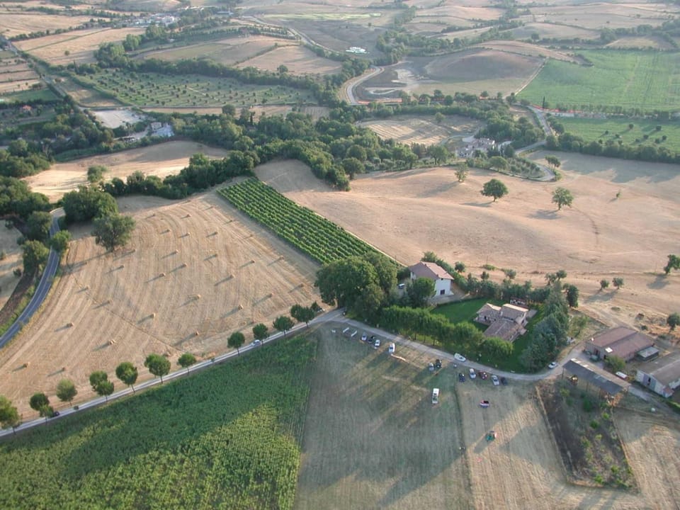 Day, Bird's eye view, On site