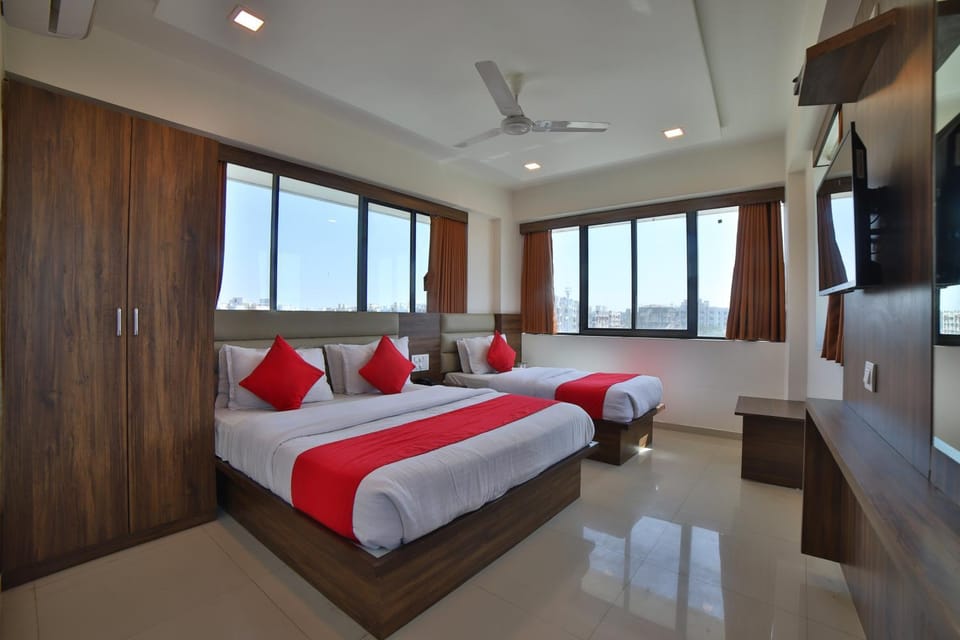 Bed, air conditioner