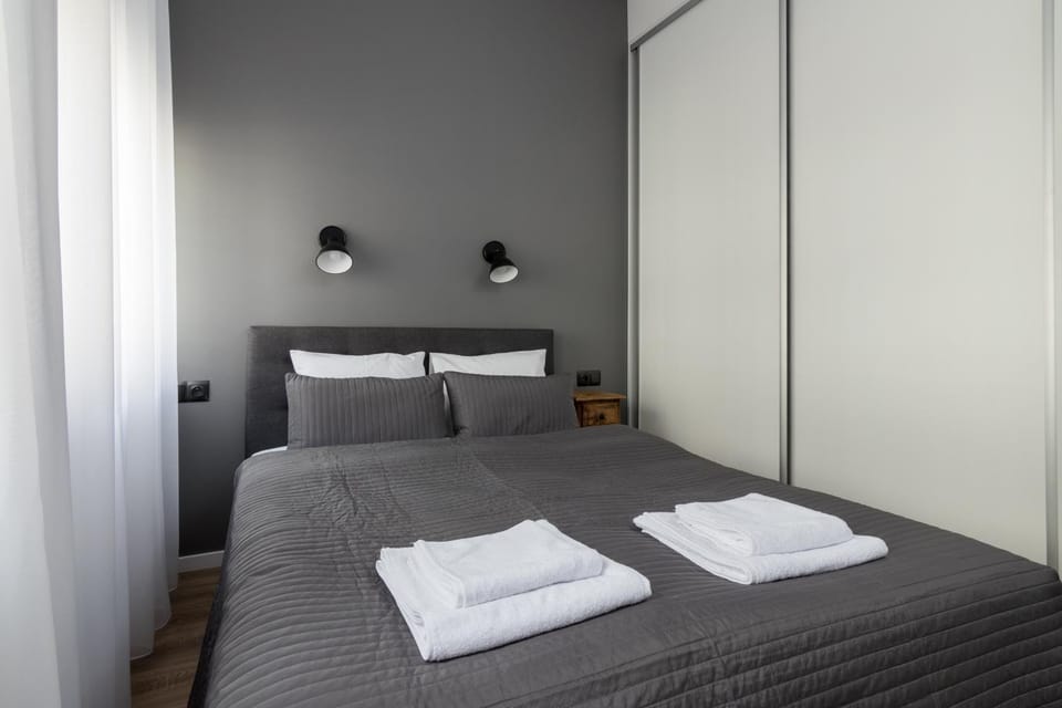 Bed, wardrobe
