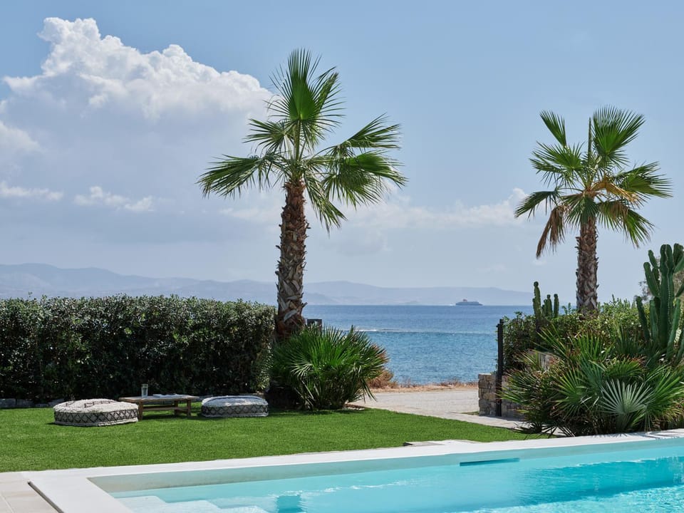 Nearby landmark, Pool view