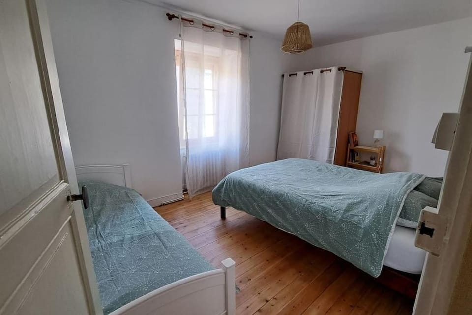 15 min du Puy Du Fou, Maison de bourg, 4/5 pers. House in Pays de la Loire