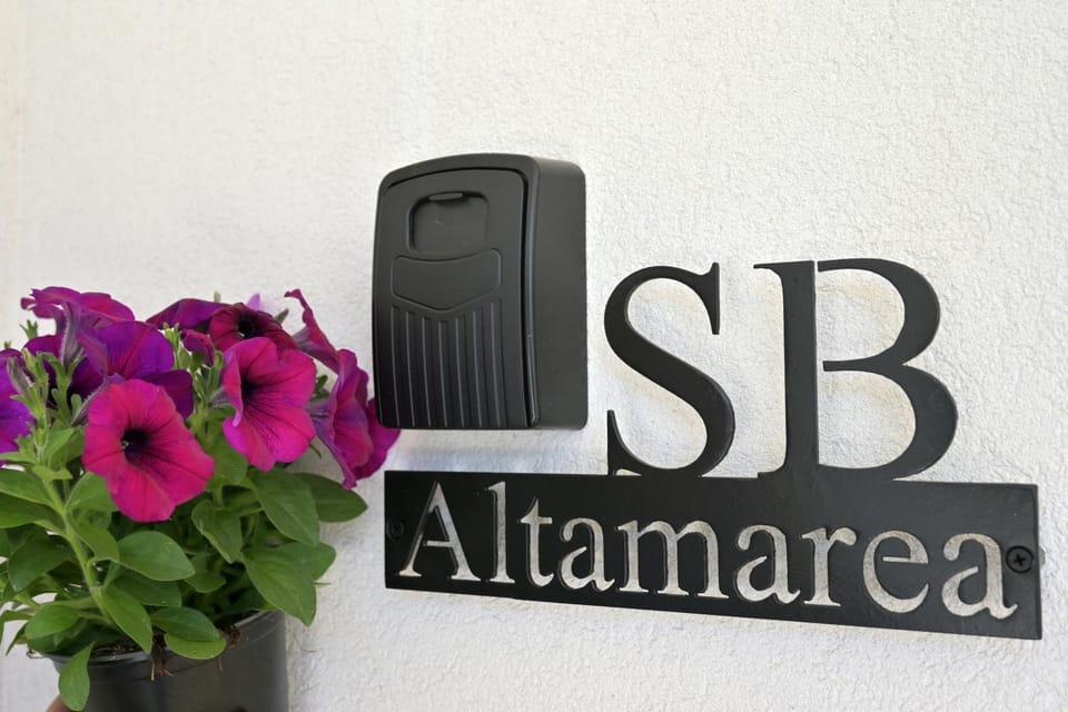 Property logo or sign