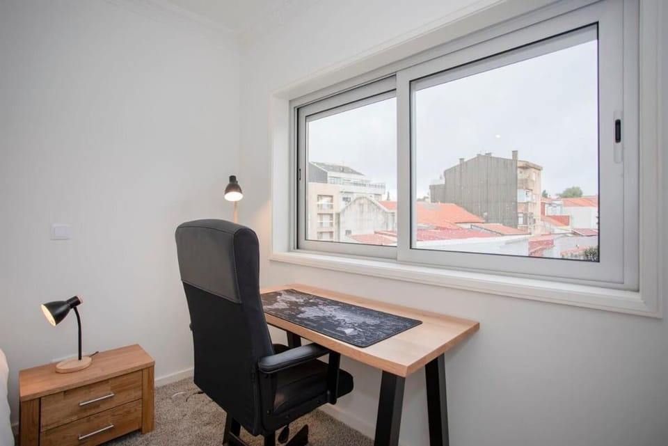 Liiiving in Porto - Modern Design Home - Kids Friendly Apartment in Porto