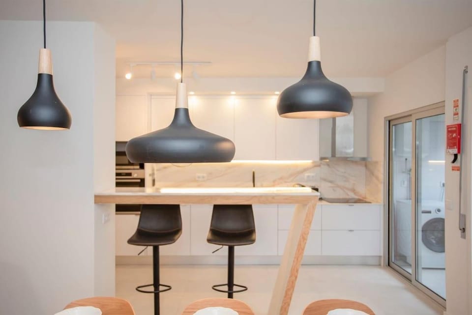 Liiiving in Porto - Modern Design Home - Kids Friendly Apartment in Porto
