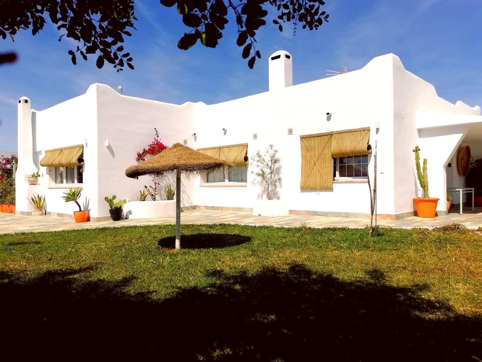Property building, Garden, Garden view