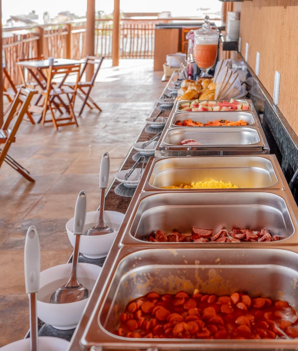 Breakfast, Buffet breakfast