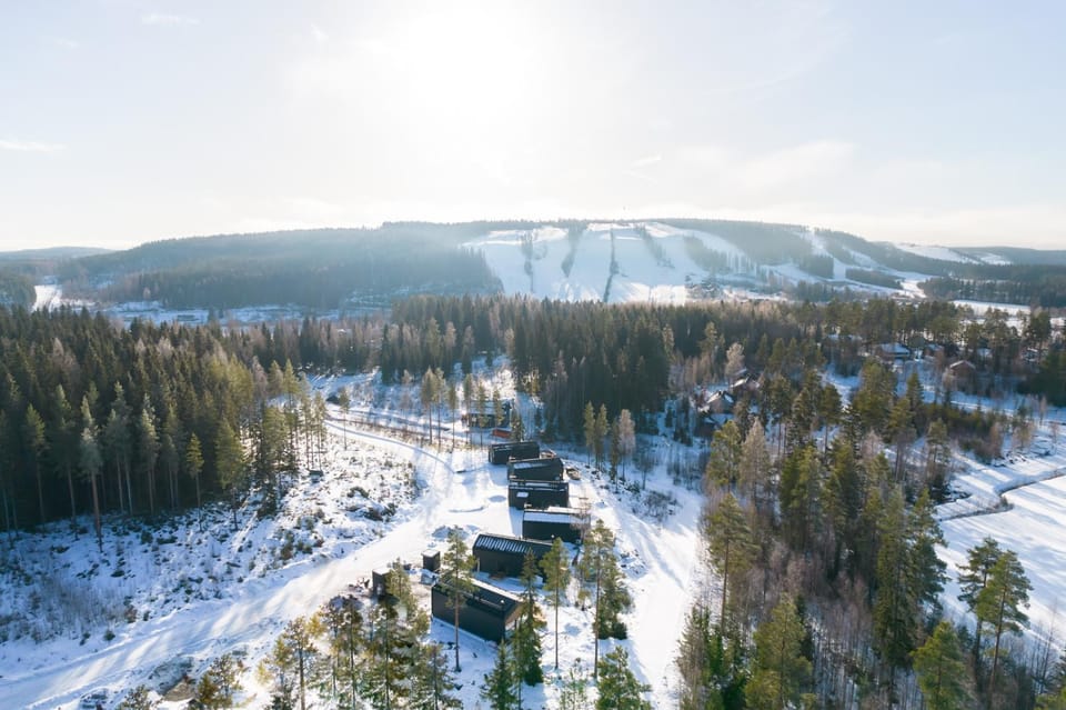 Nearby landmark, Natural landscape, Bird's eye view, Hiking