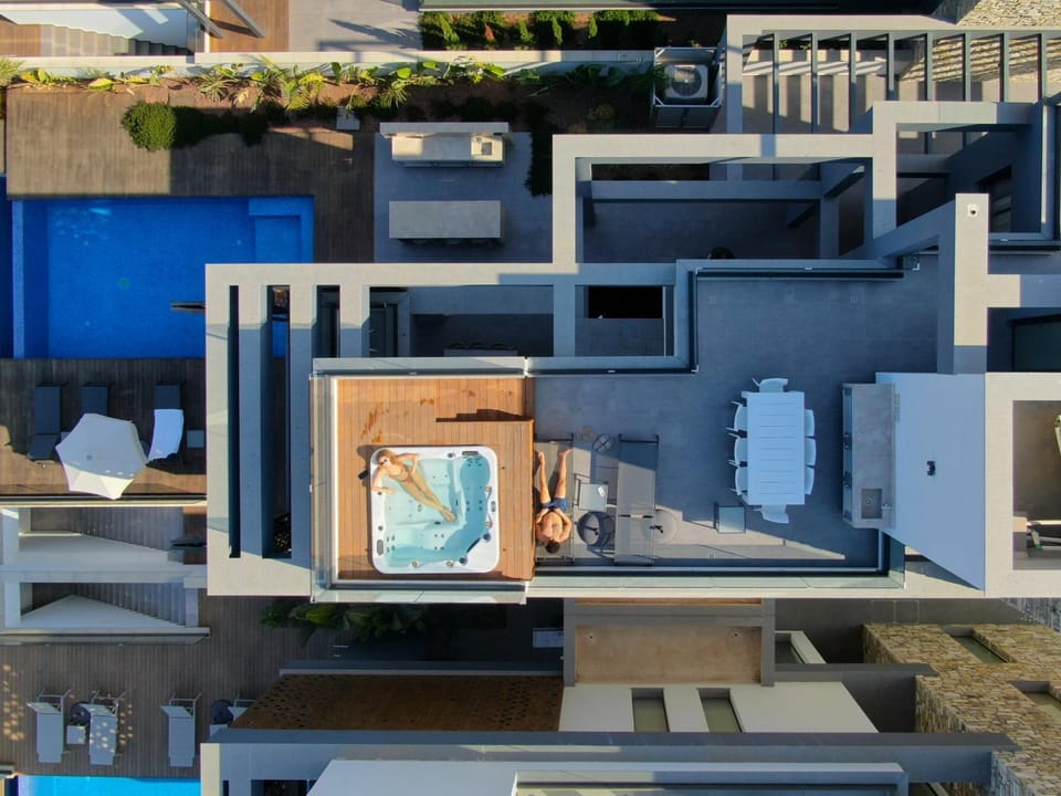 Day, Hot Tub, Balcony/Terrace, Balcony/Terrace