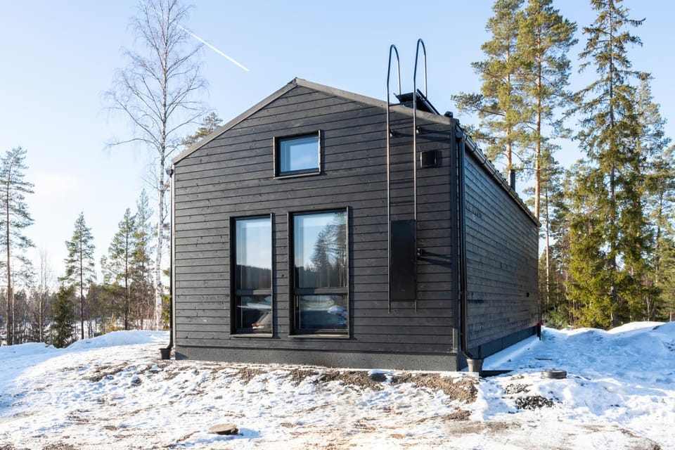 Property building, Day