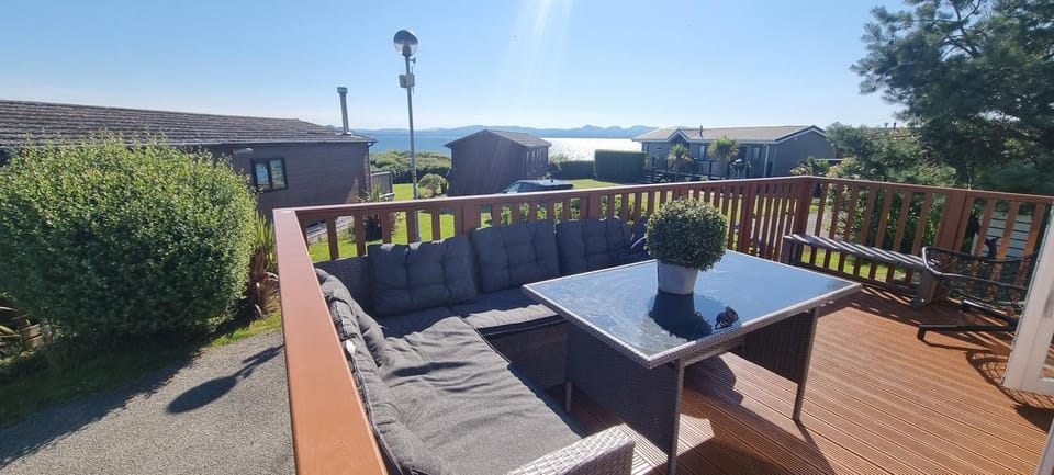 Patio, Natural landscape, Balcony/Terrace