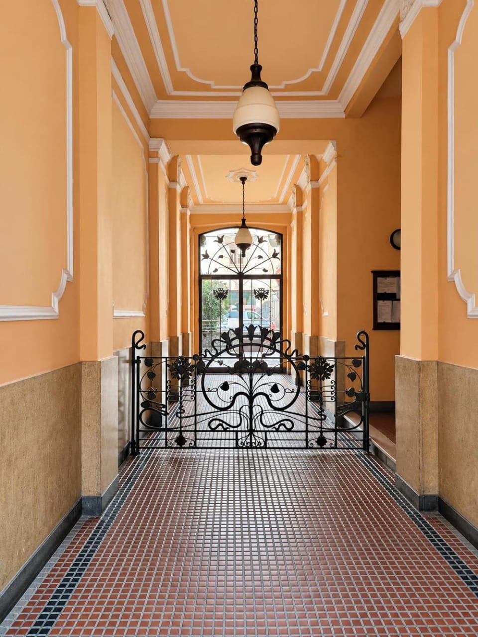 BIG Luxury Shopping District [Duomo Lima-M1 Fiera] Apartment in Milan