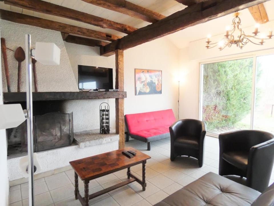 Les barthes House in Nouvelle-Aquitaine