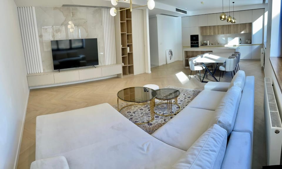 TV and multimedia, Living room, Dining area, kitchen