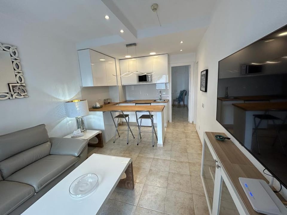 42 Guacimeta Club Apartment in Puerto del Carmen