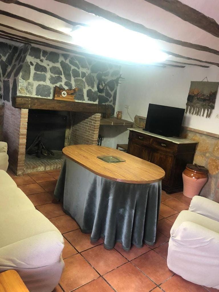 Communal lounge/ TV room, TV and multimedia