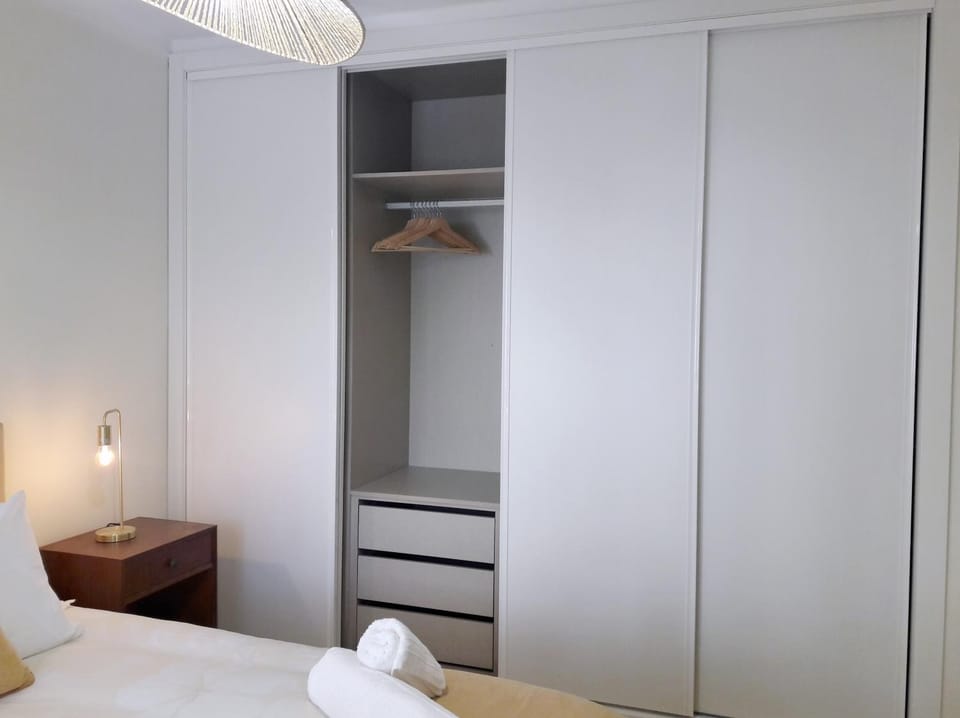 Bedroom, wardrobe